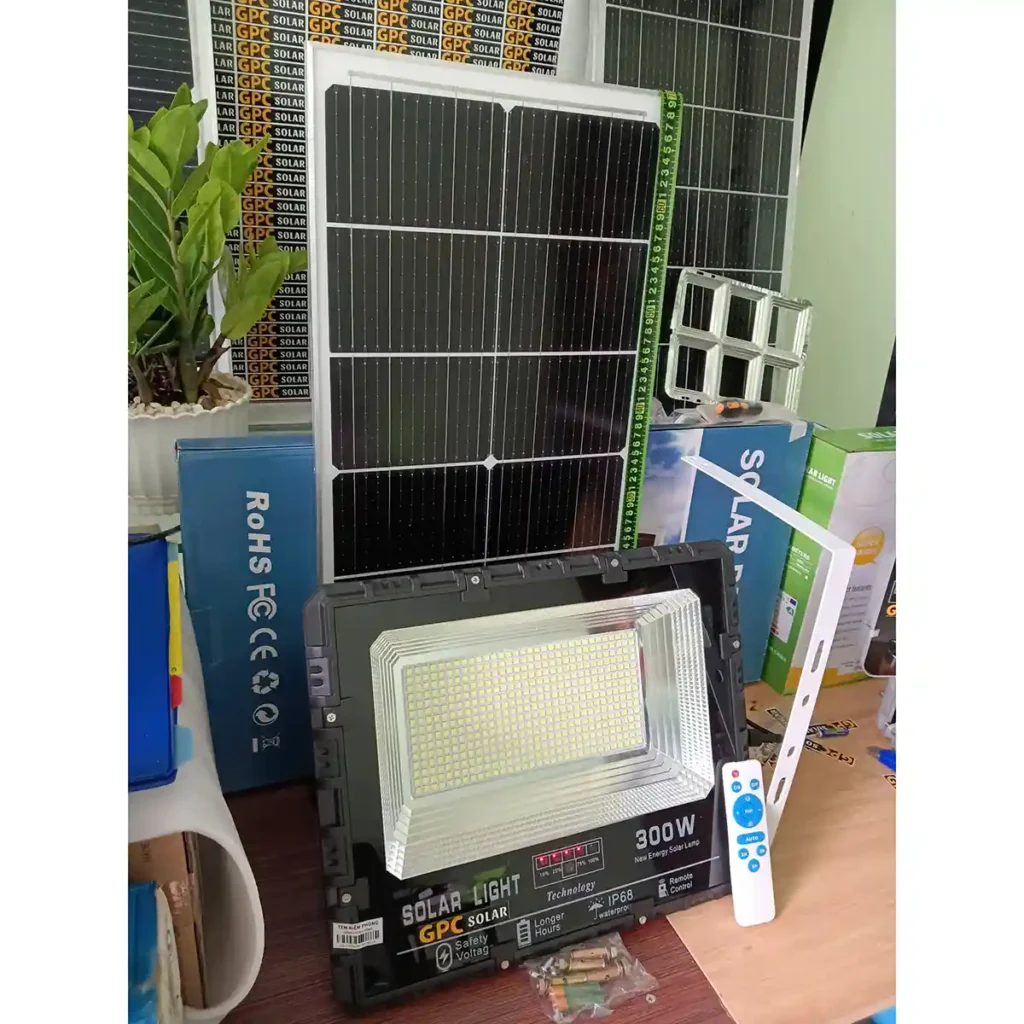 Đèn pha 300W chip 5054